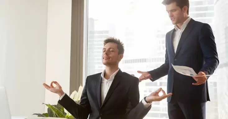 Ruhen Sie sich von der Arbeit aus, um die Potenz auf natürliche Weise zu steigern